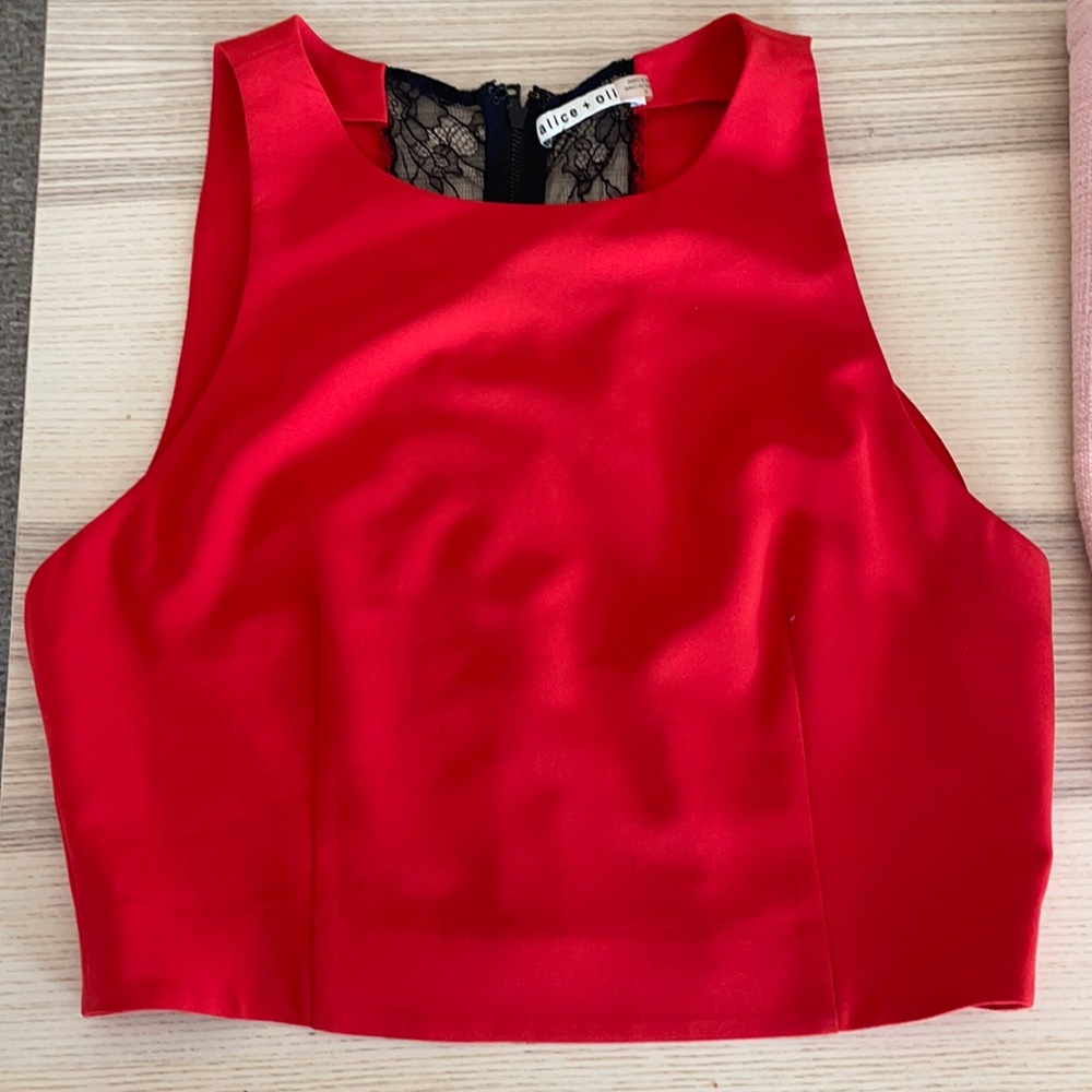 Alice and Olivia top